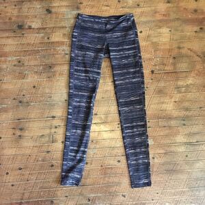 Athleta XXS rose gold and black athletic workout leggings